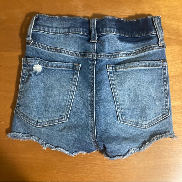 Aeropostale Distressed Jean Shorts - Picture 2 of 4